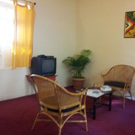 Hotel Maurya Mysore Εξωτερικό φωτογραφία